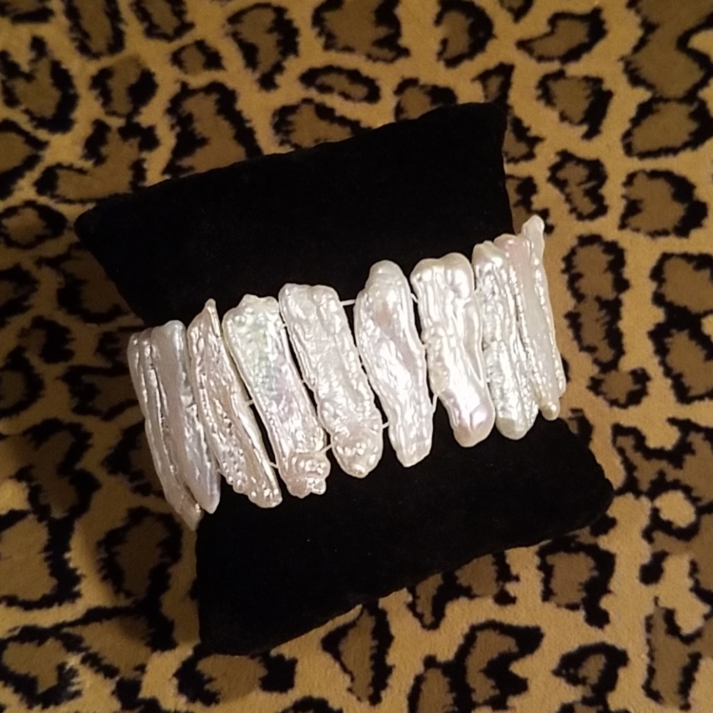 Exquisite long Biwa Pearls bracelet-NEW!